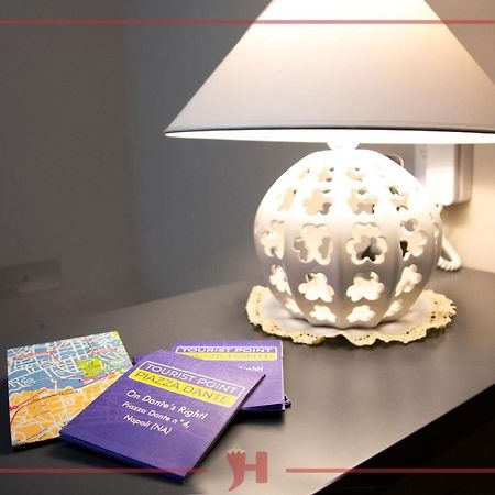 Handmade Rest Room เนเปิลส์ ภายนอก รูปภาพ